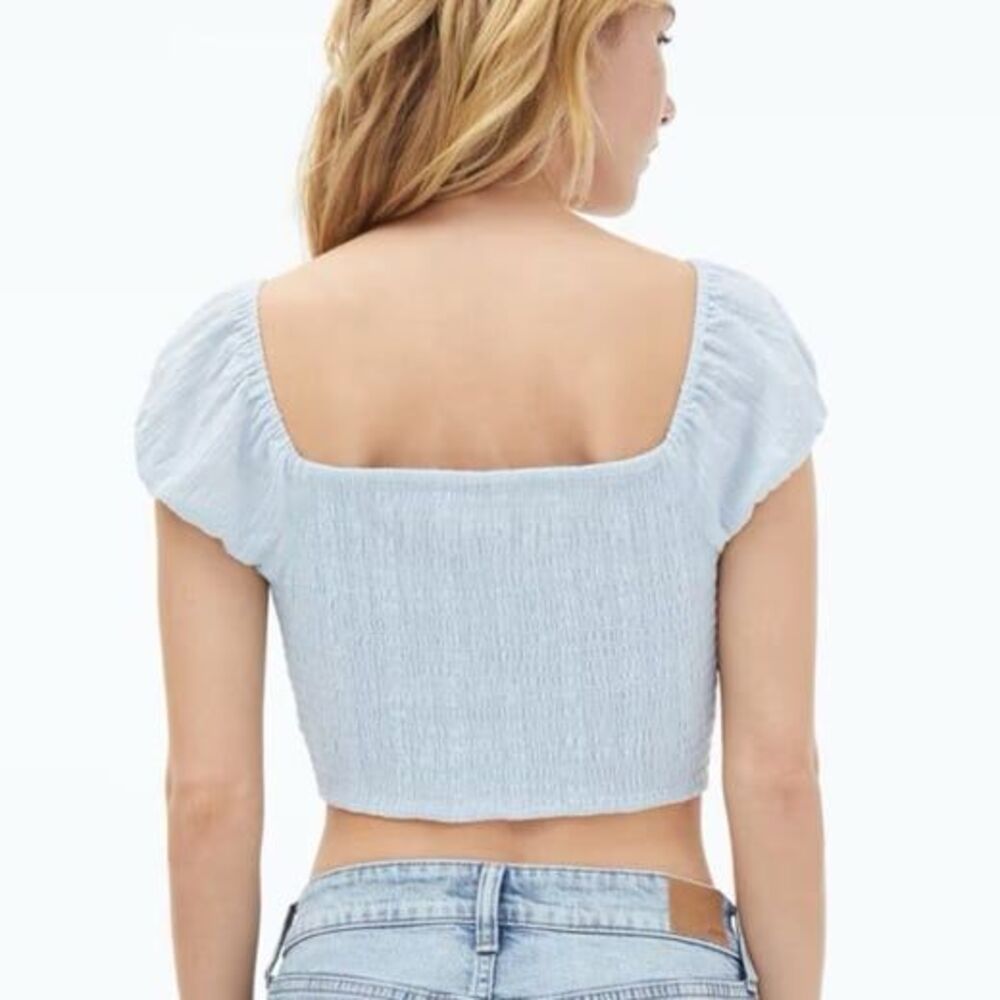 Aeropostale Textured lace front cropped coquette milkmaid puff sleeve top - Picture 2 of 7
